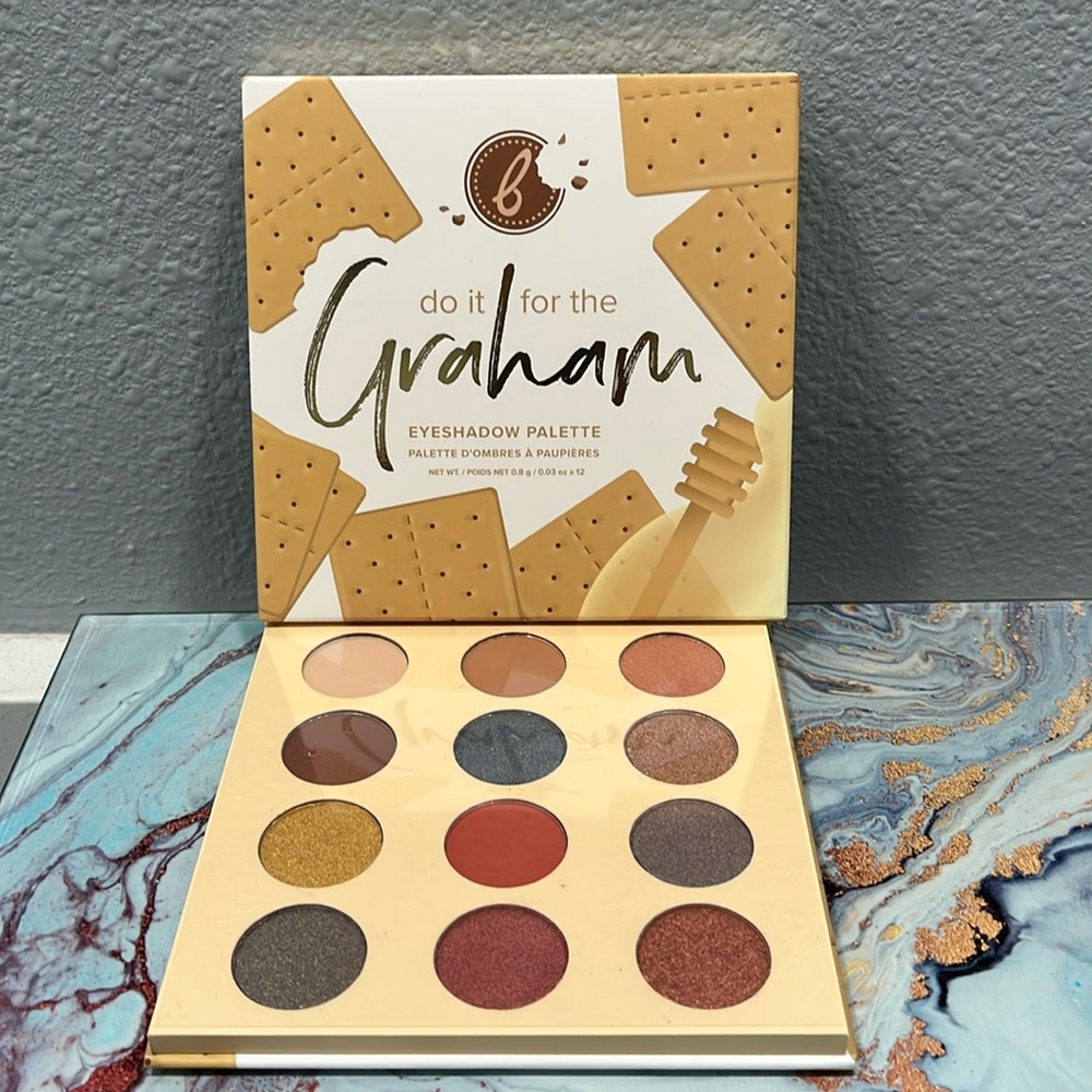 Beauty Bakerie Do It For The Graham Eye Shadow Palette New in Box